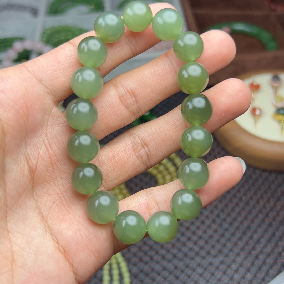 和田玉手链未镶嵌