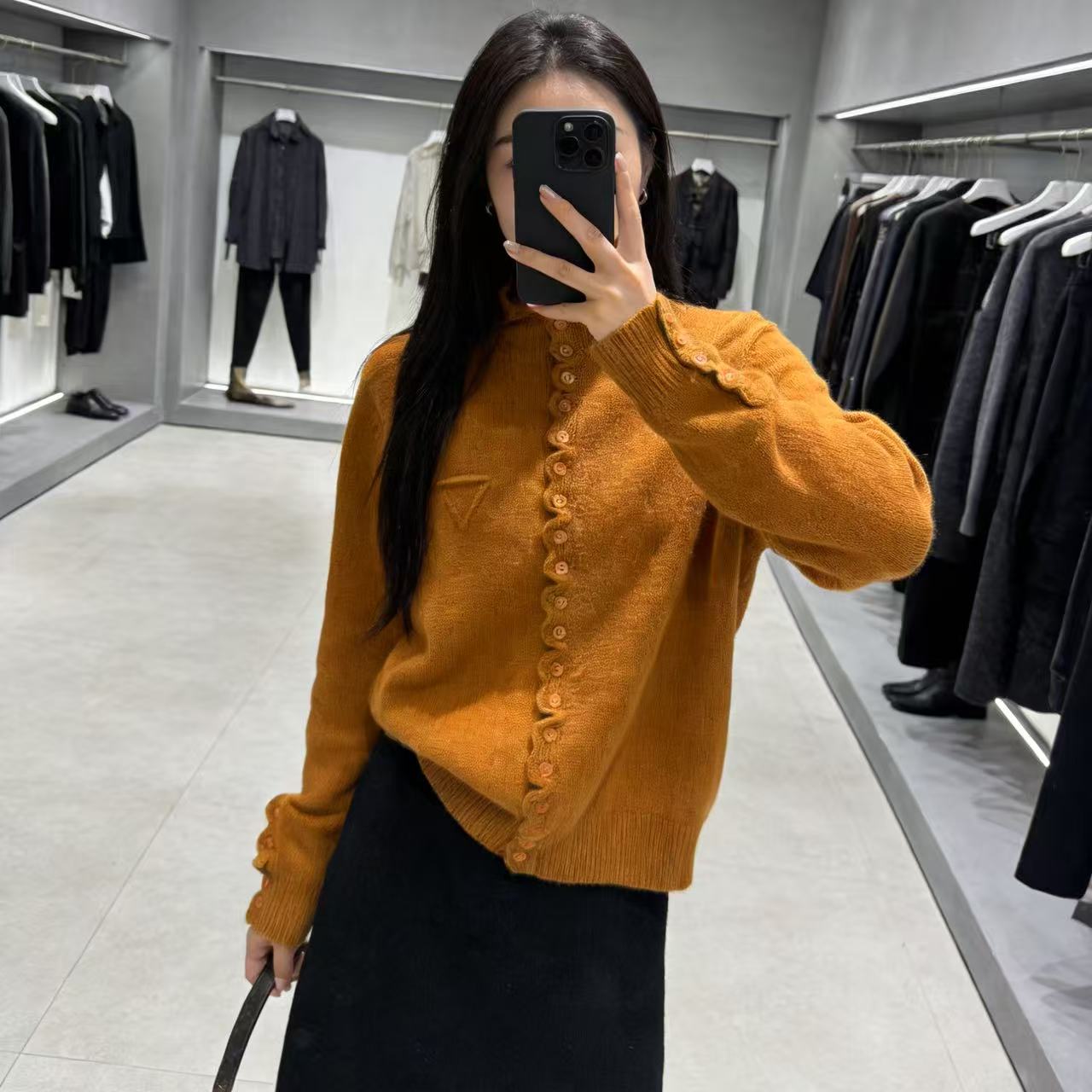 胸102-160长56（部分无三标介意勿拍）浮雕针织上衣HH 5096