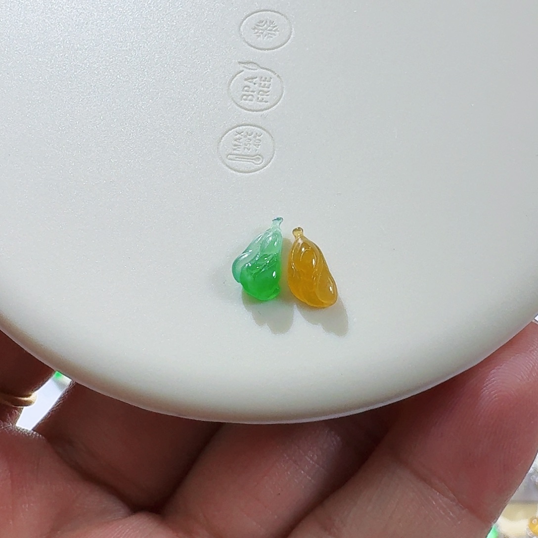 翡翠颈饰未镶嵌裸石