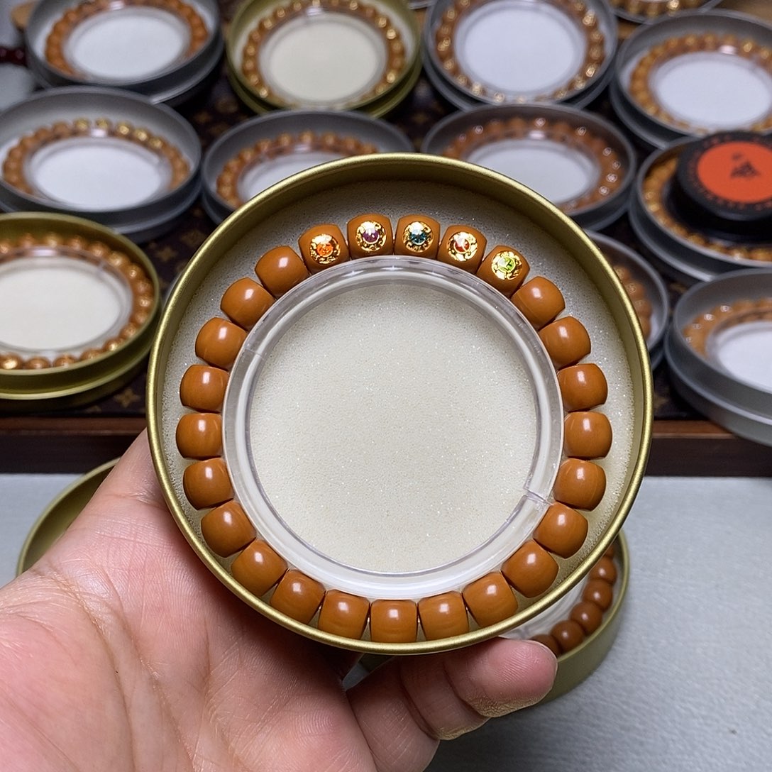 猴头核桃手串16号五标毕业小直切9左右