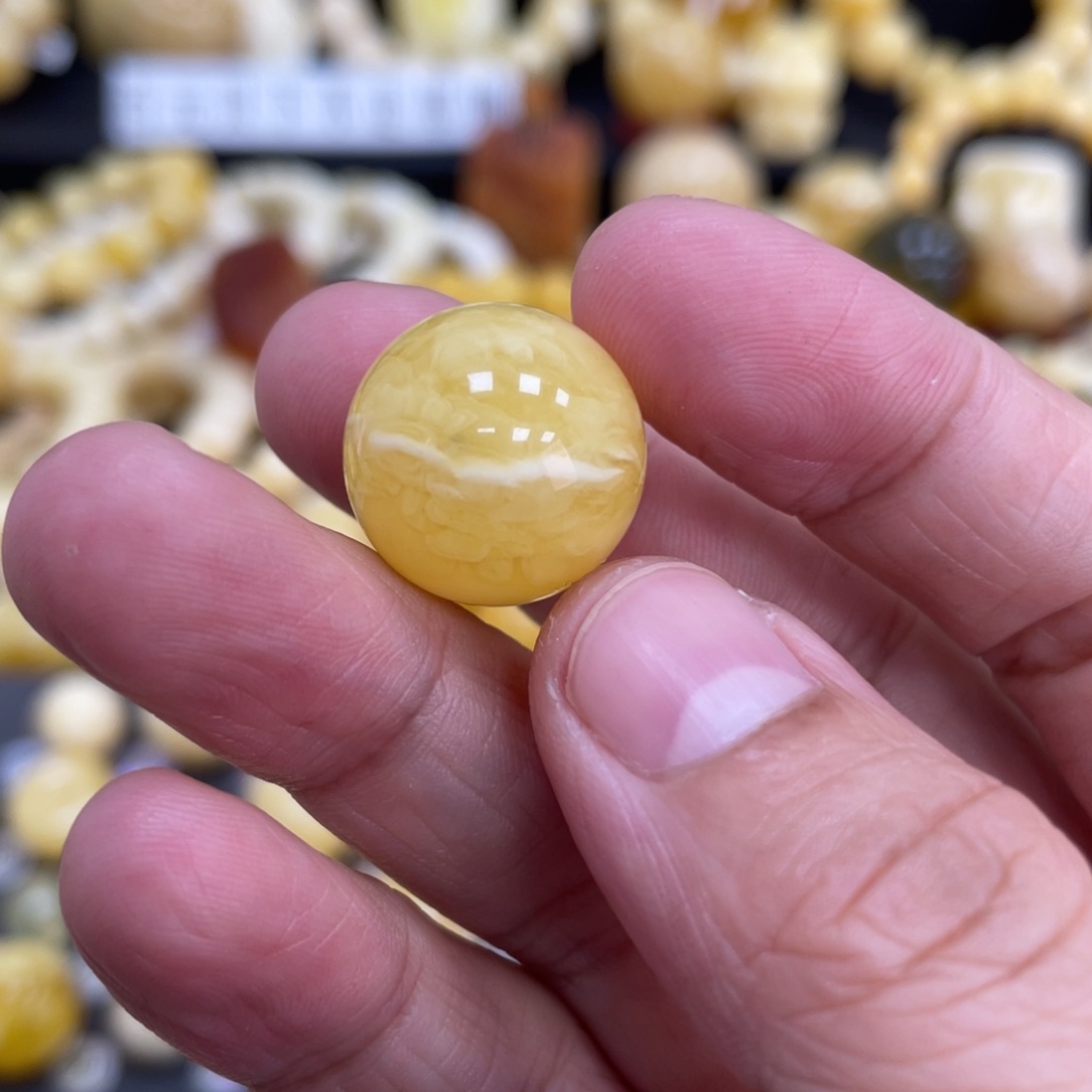 琥珀珠宝奇石未镶嵌17.3mm花粉