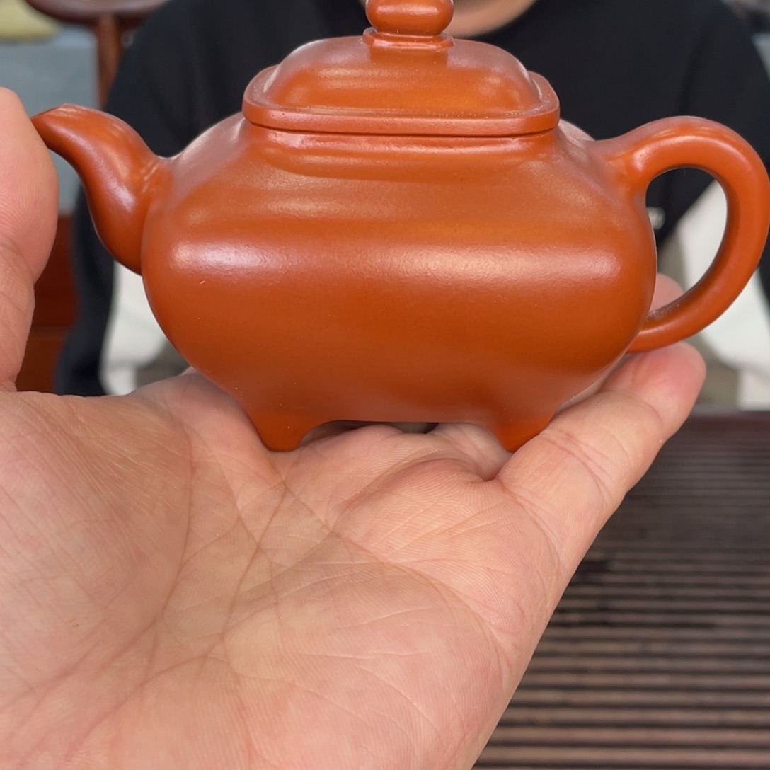 紫砂茶壶拉**腿我们是真的没有关系
