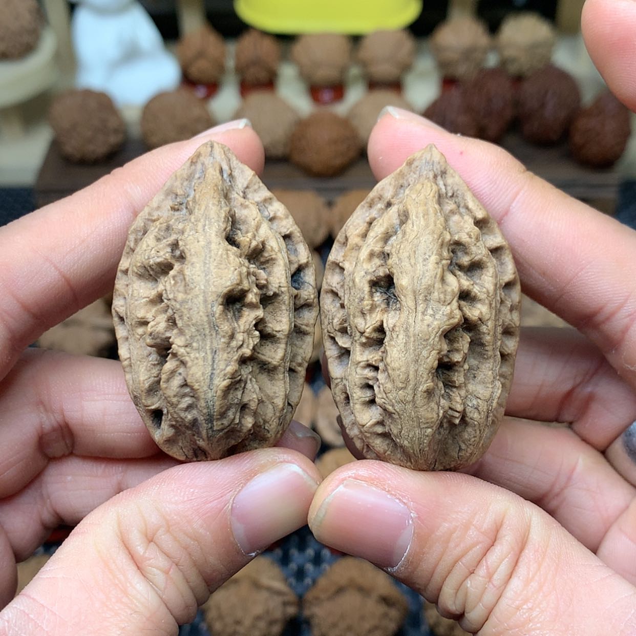 【闪购商品】文玩核桃把件全品吉林新通天塔秋子38