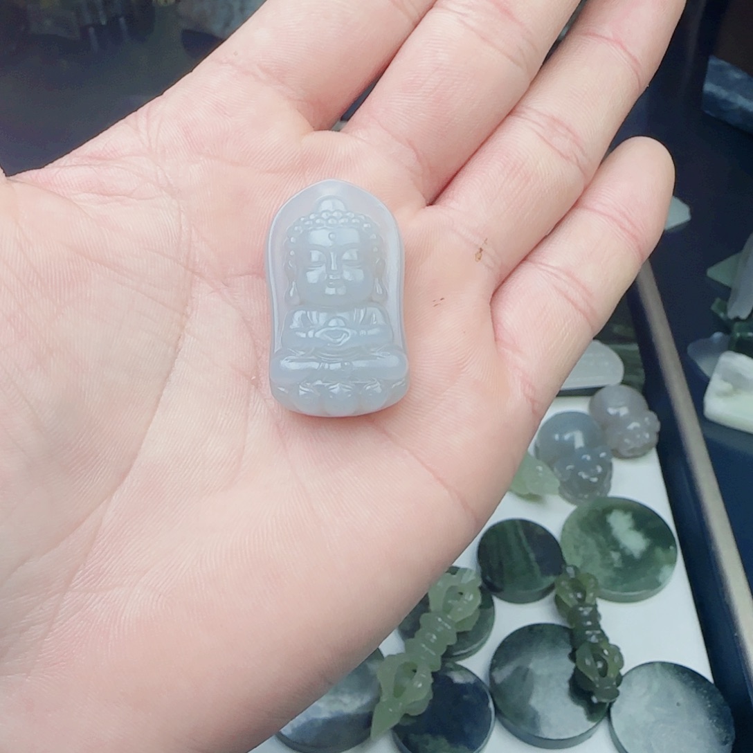 和田玉颈饰未镶嵌蓝*