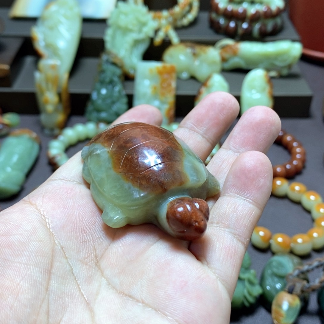 未镶嵌透闪石质玉把件