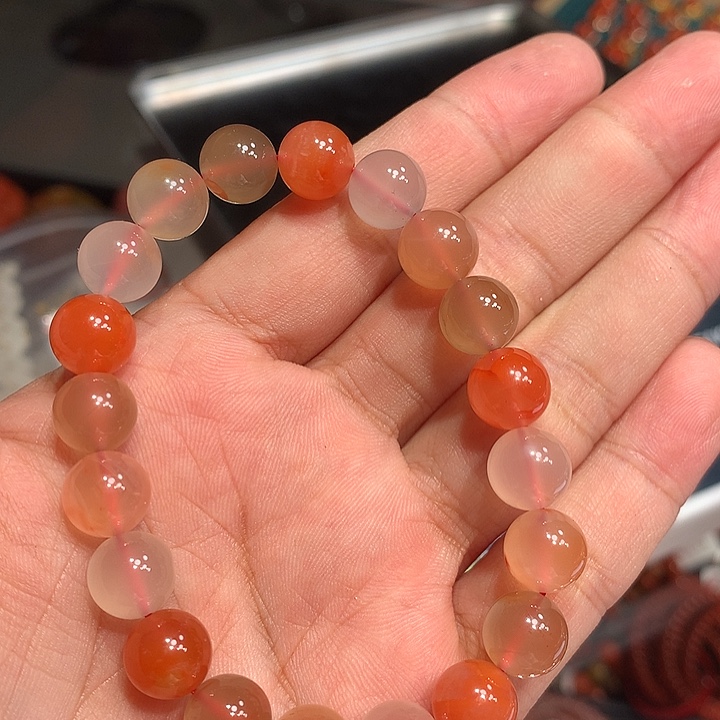 月***上南红玛瑙未镶嵌手链
