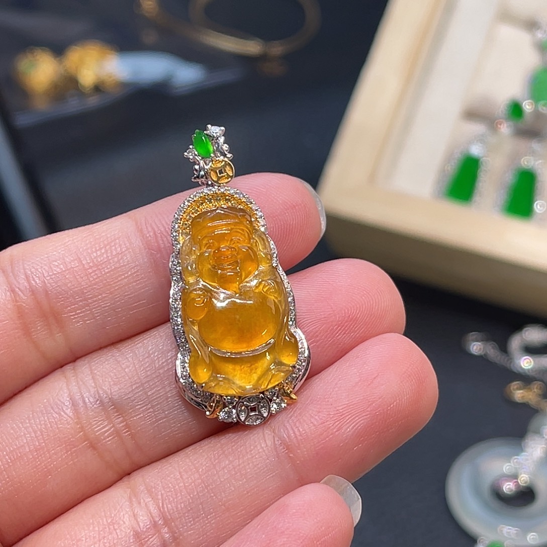 翡翠18K金镶嵌吊坠(不含链)黄翡财神爷