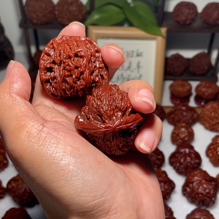 日***厂吊坠文玩核桃南疆