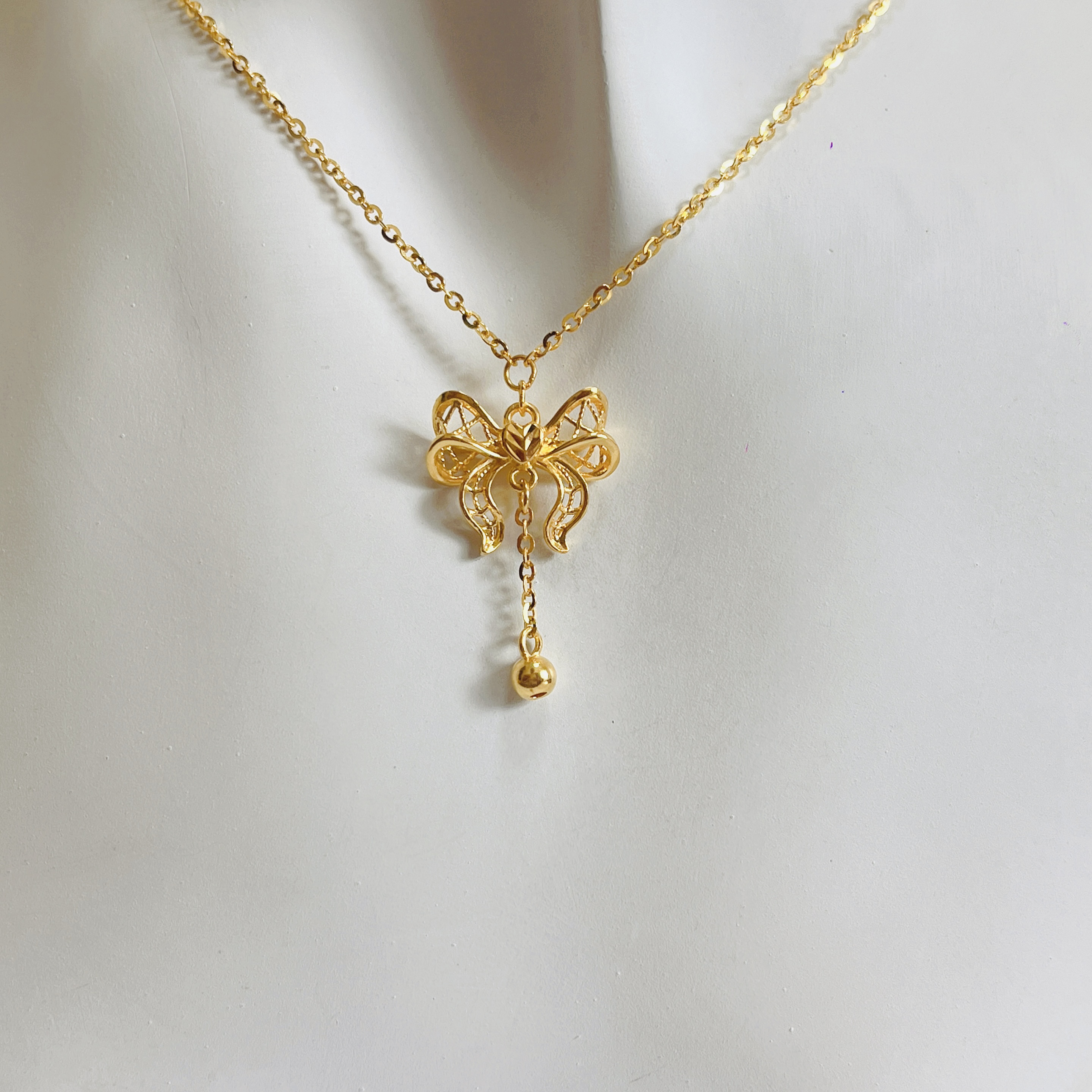 足金999花丝镂空蝴蝶结套链在逃公主