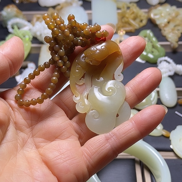 和田玉未镶嵌挂件