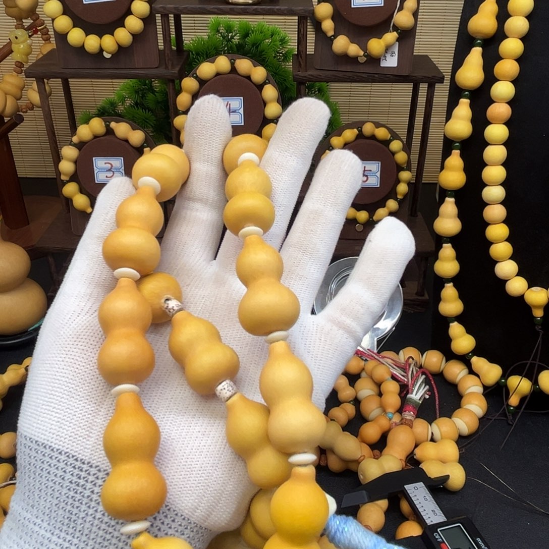 丙****精品手持88888888888