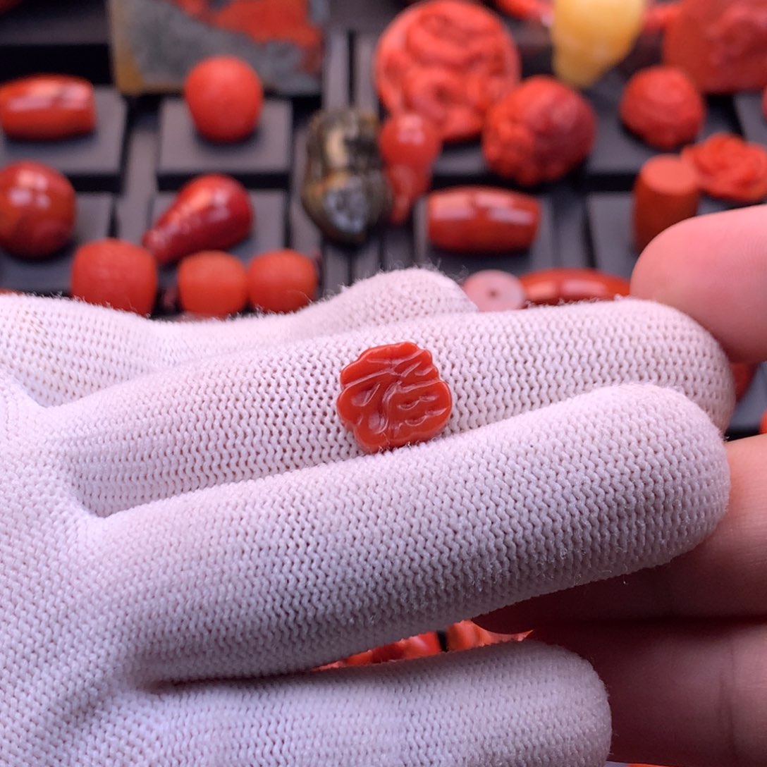 南红玛瑙未镶嵌精工雕刻满色满肉字体福配饰12.3mm