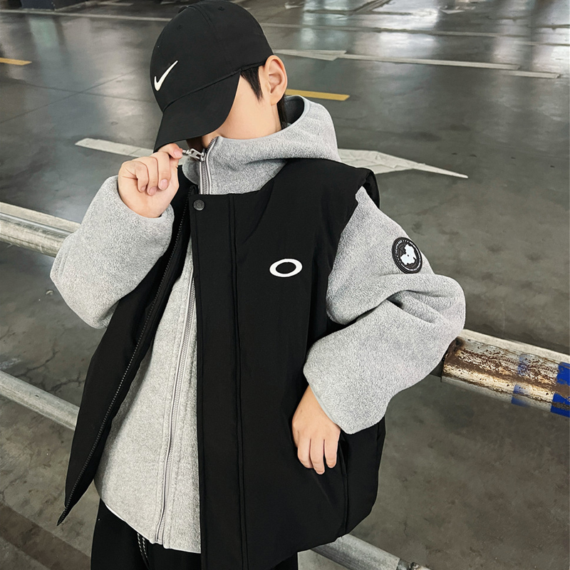 【现货】2025冬装男童简约夹棉马甲儿童保暖马甲背心中大童坎肩潮