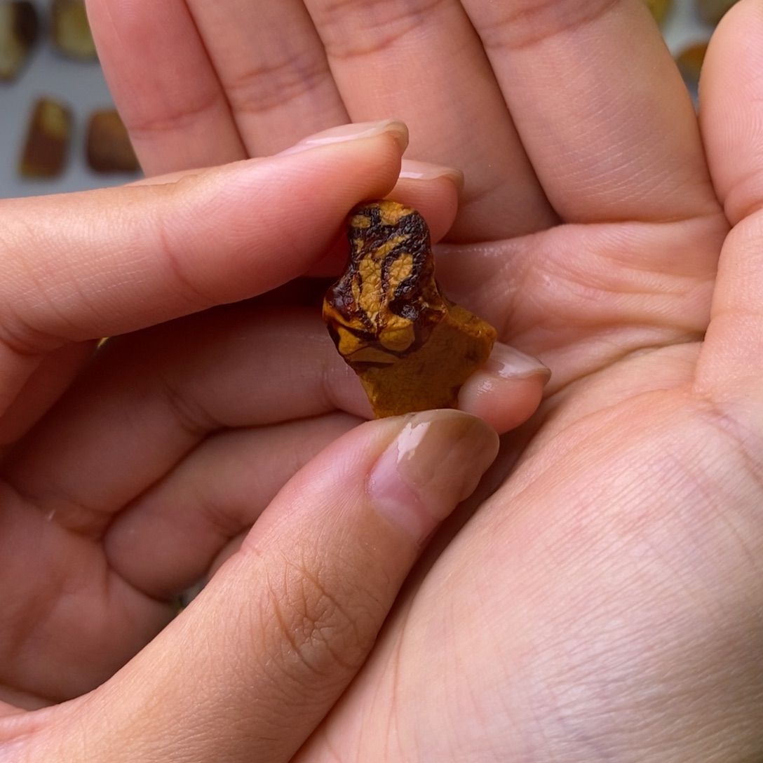 定制琥珀天然蜜蜡