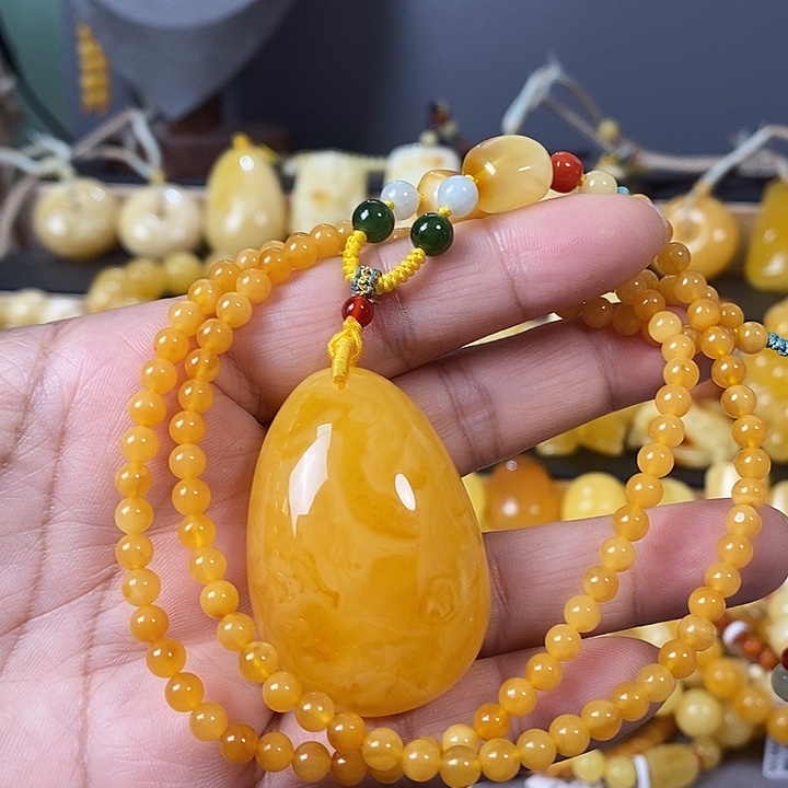 琥珀未镶嵌裸石水滴