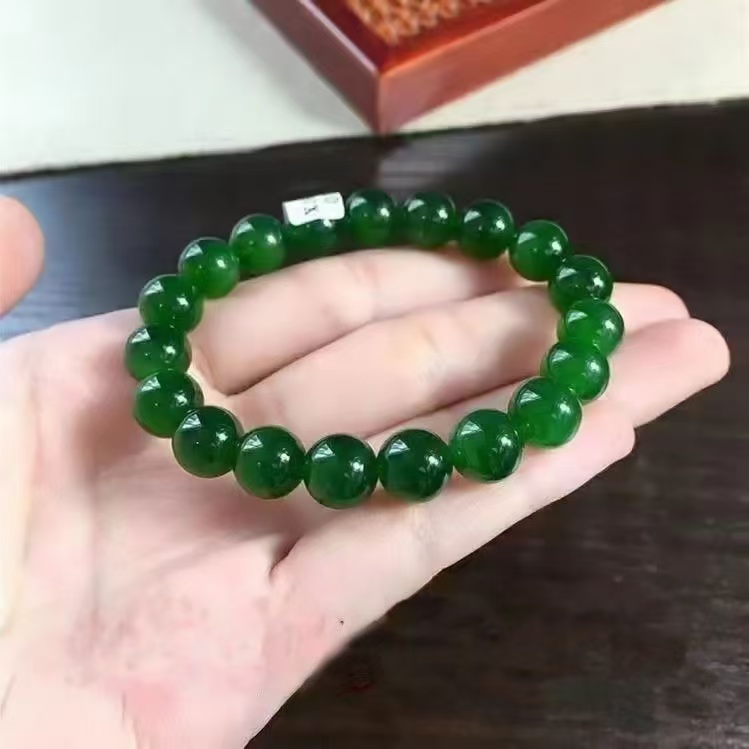 新款碧绿色老形珠手串飘花色珠子手串