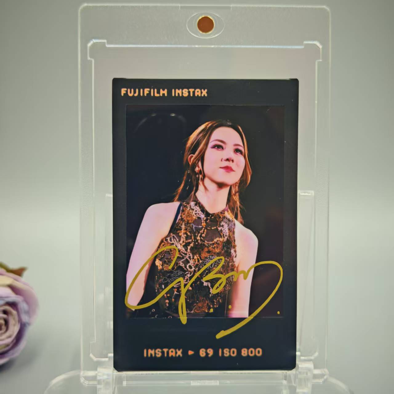 M1412【邓紫棋】 签名正品拍立得照片