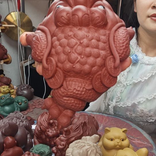 星***齊宜兴紫砂朱泥七星蟾可盘可养