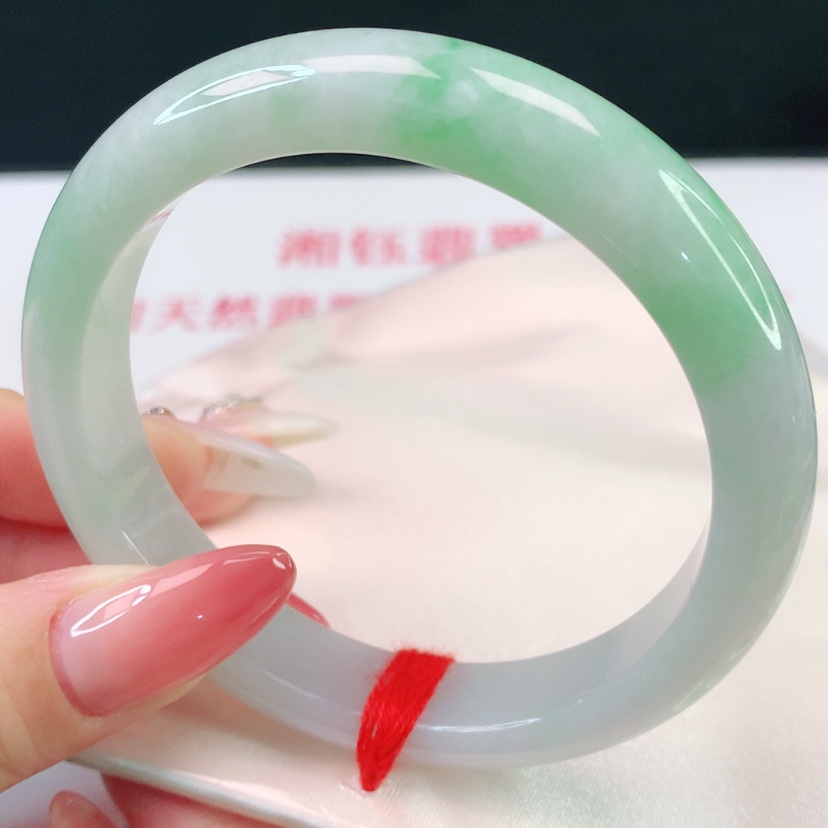 【闪购商品】未镶嵌手镯翡翠天然翡翠5124