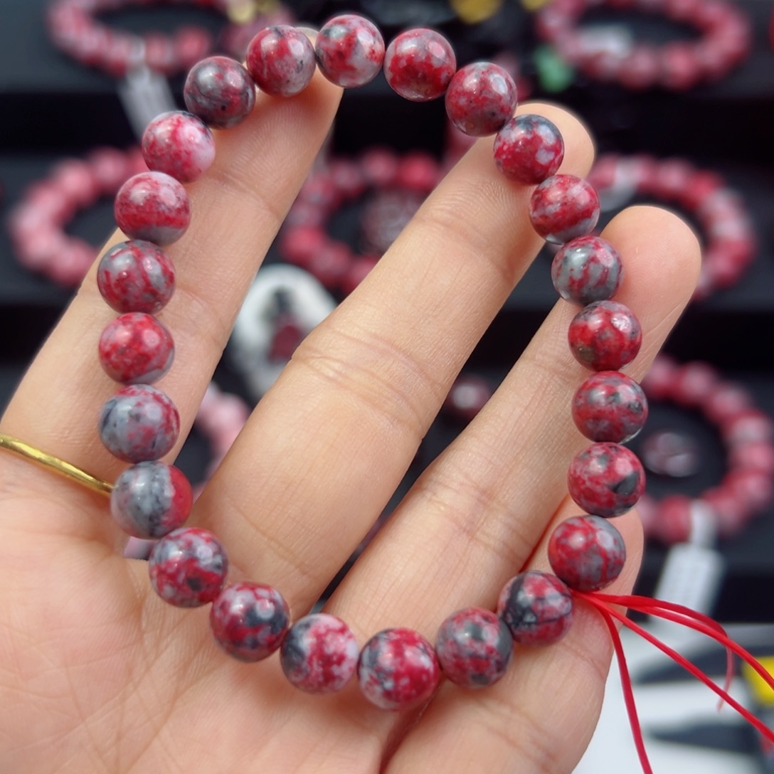 天然辰砂天然原石卡8 20克