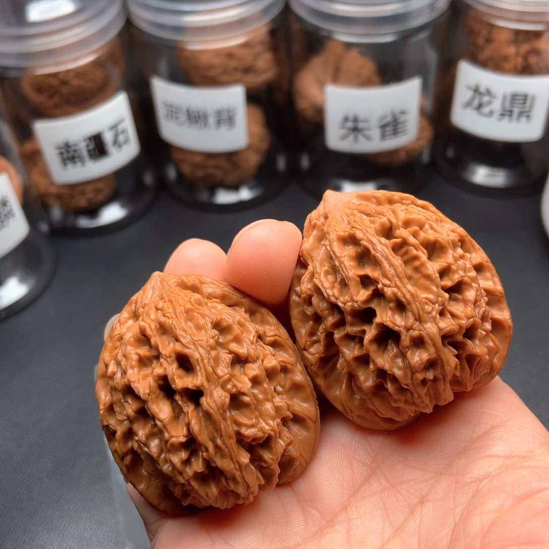 文玩核桃吊坠牡丹纹39➕
