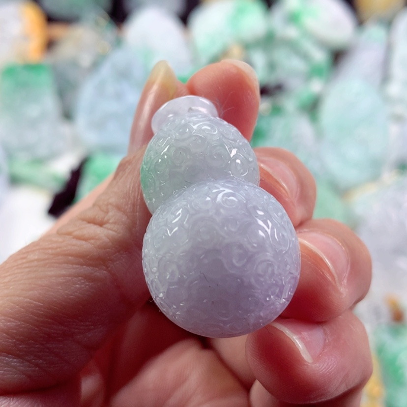 【闪购商品】翡翠吊坠(不含链)未镶嵌