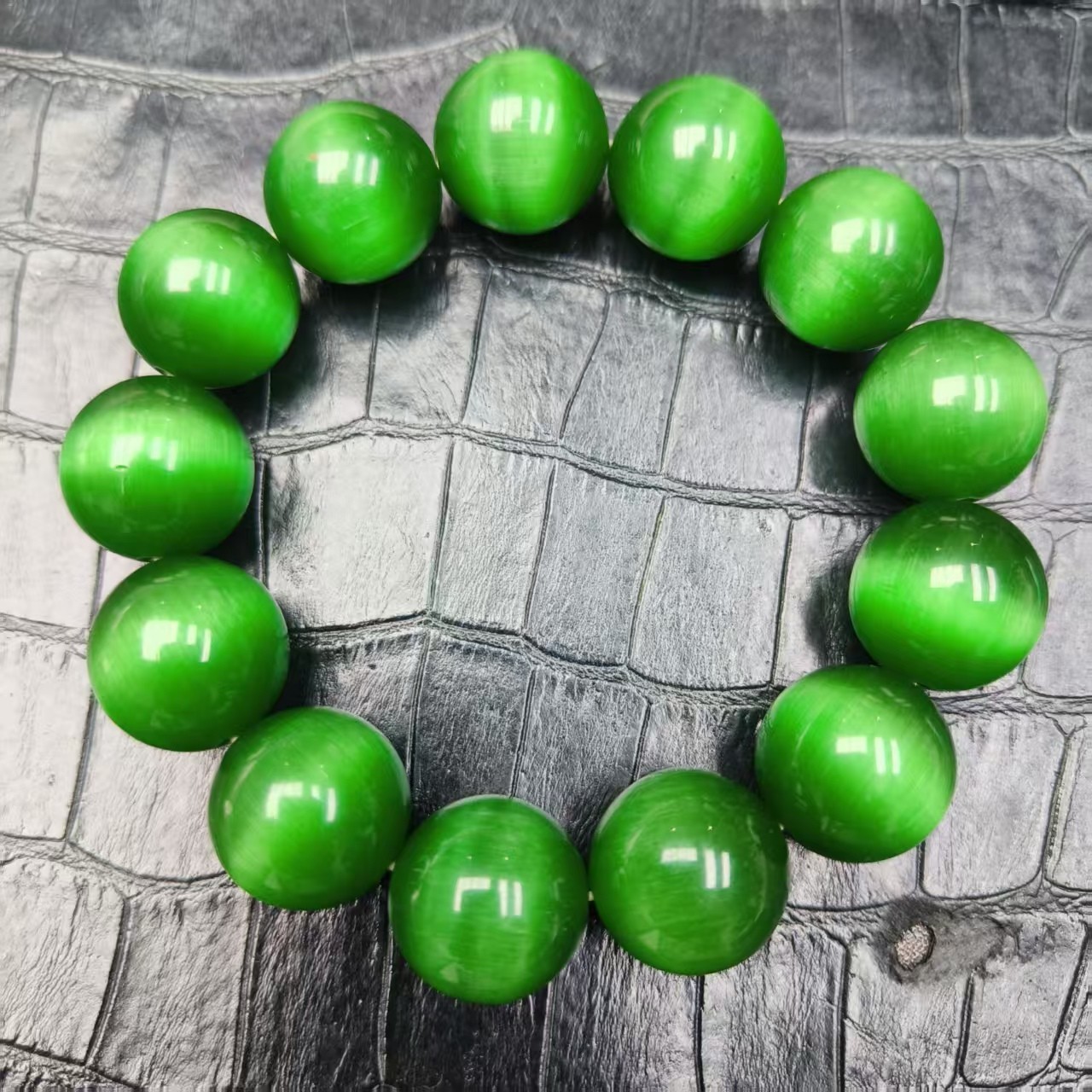 阿 拉 提 尔 之 眼手串SC1676