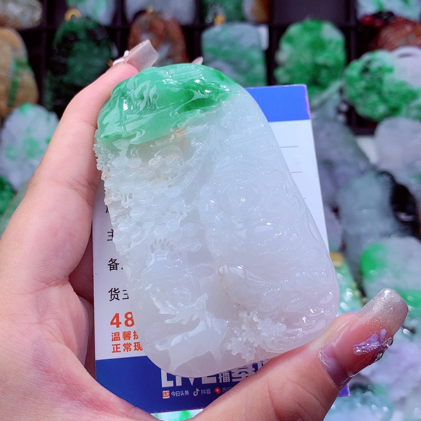 【闪购商品】翡翠颈饰未镶嵌信*挂件