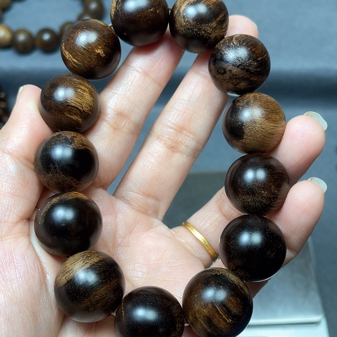 沉香手串万*白棋瘤疤1.8