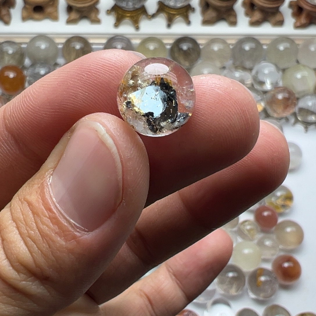 珠宝半成品水晶未镶嵌云母片球