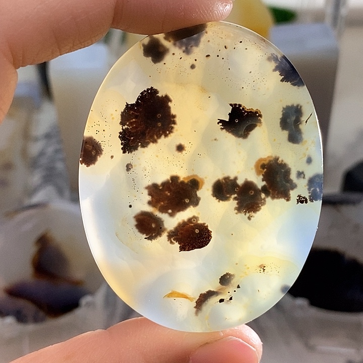 玛瑙/玉髓颈饰未镶嵌