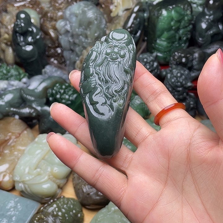 未镶嵌和田玉挂件