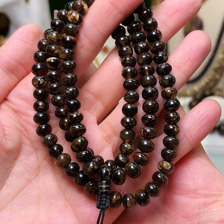 琥珀裸石未镶嵌抚顺琥珀