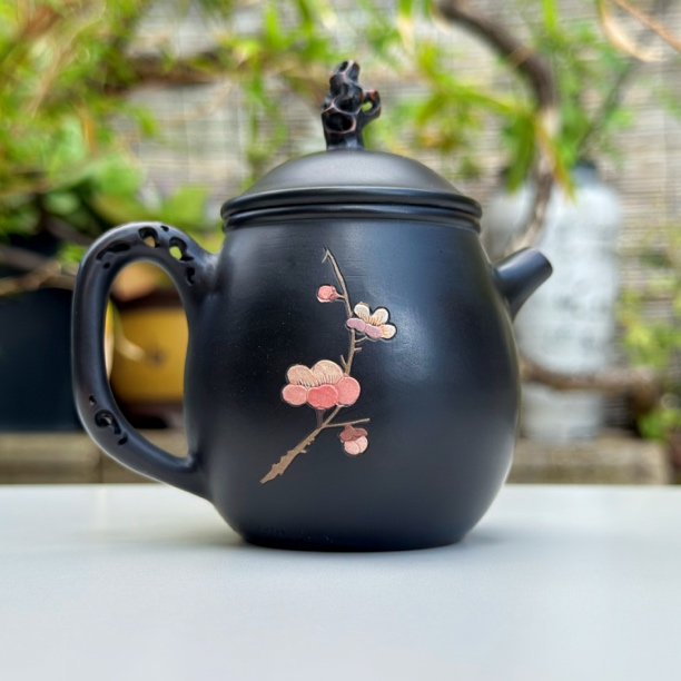 【陶点茶】建水紫陶太湖石壶钮刻填花镂空壶把重工球孔紫陶壶