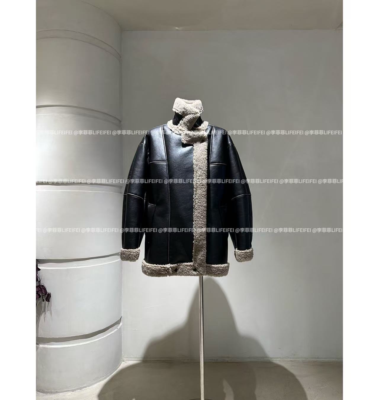 MAO店-擦色大翻领皮毛一体夹克C5511（只能干洗）文明试穿脏拒
