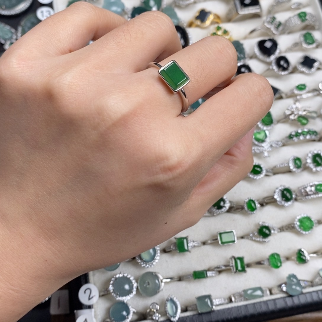 未镶嵌挂件翡翠翡翠