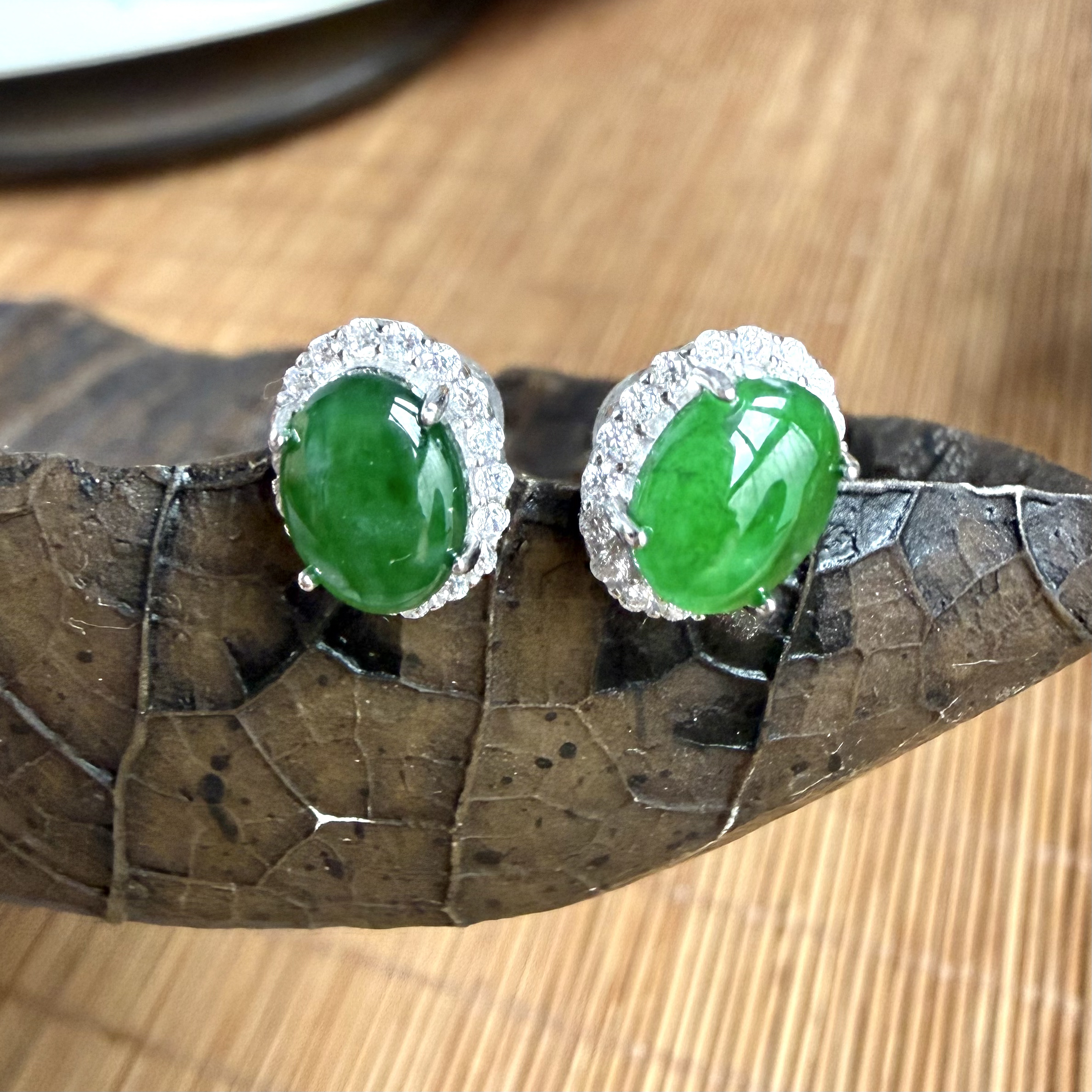 925银耳饰 925银镶蛋面重工耳钉