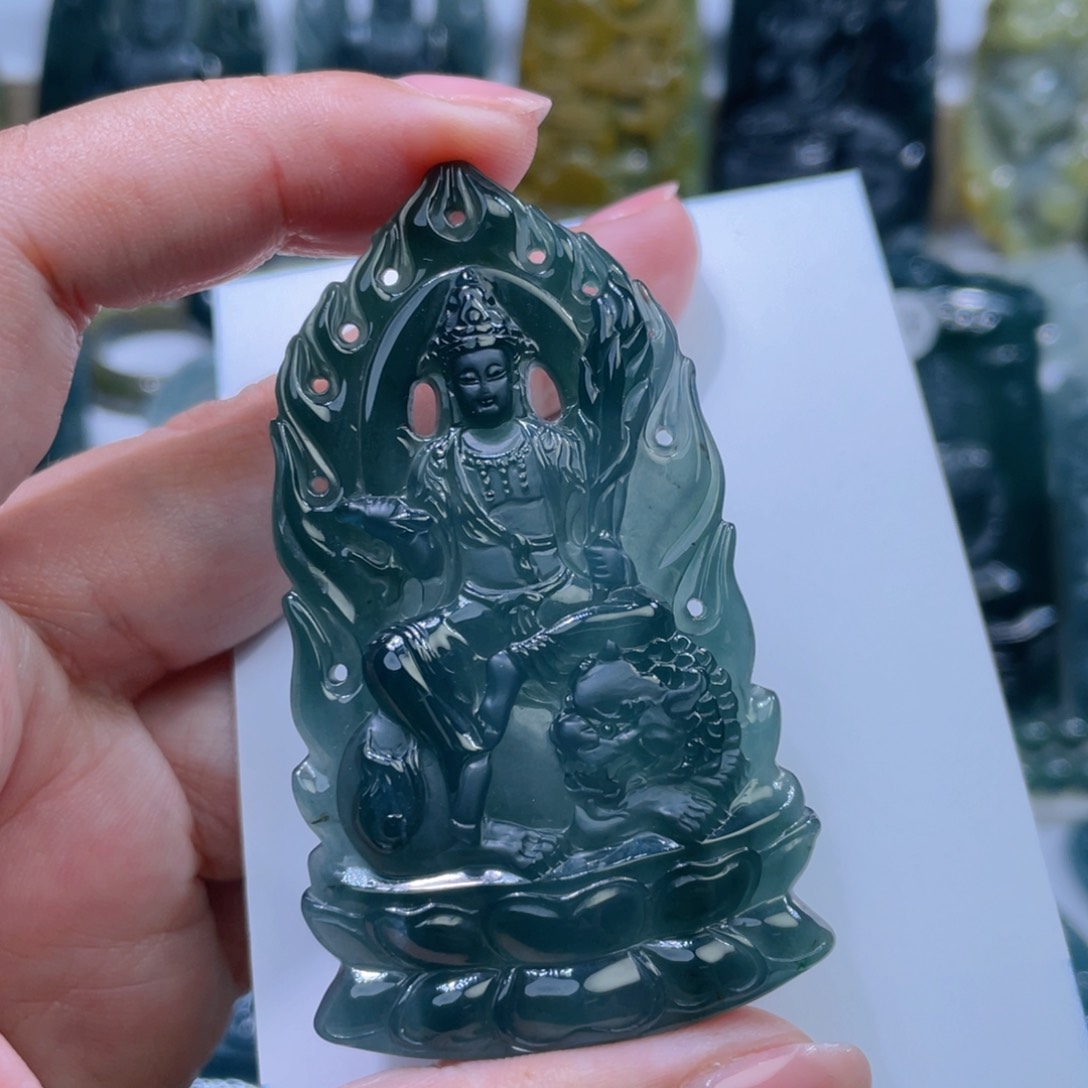 翡翠颈饰未镶嵌J**F翡翠
