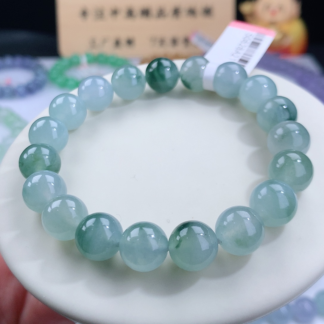 翡翠手链未镶嵌卡10