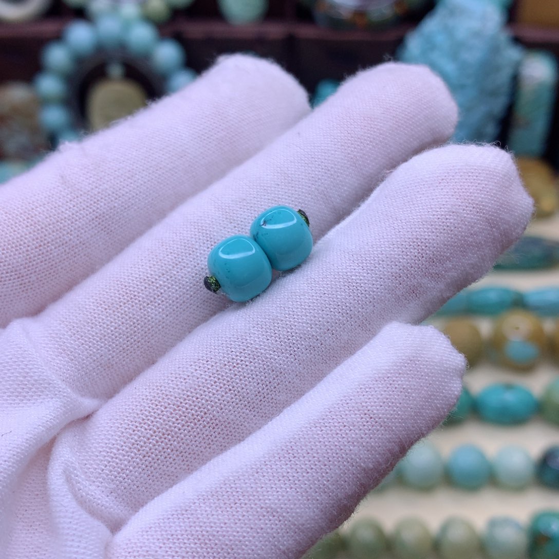 绿松石颈饰未镶嵌那***笑