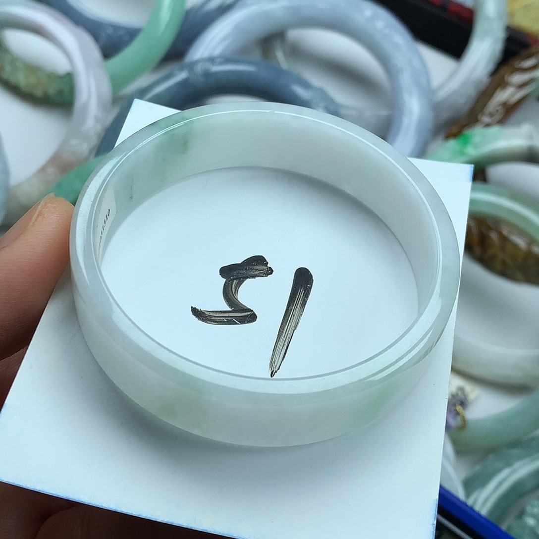 翡翠未镶嵌手镯天然翡翠51.6