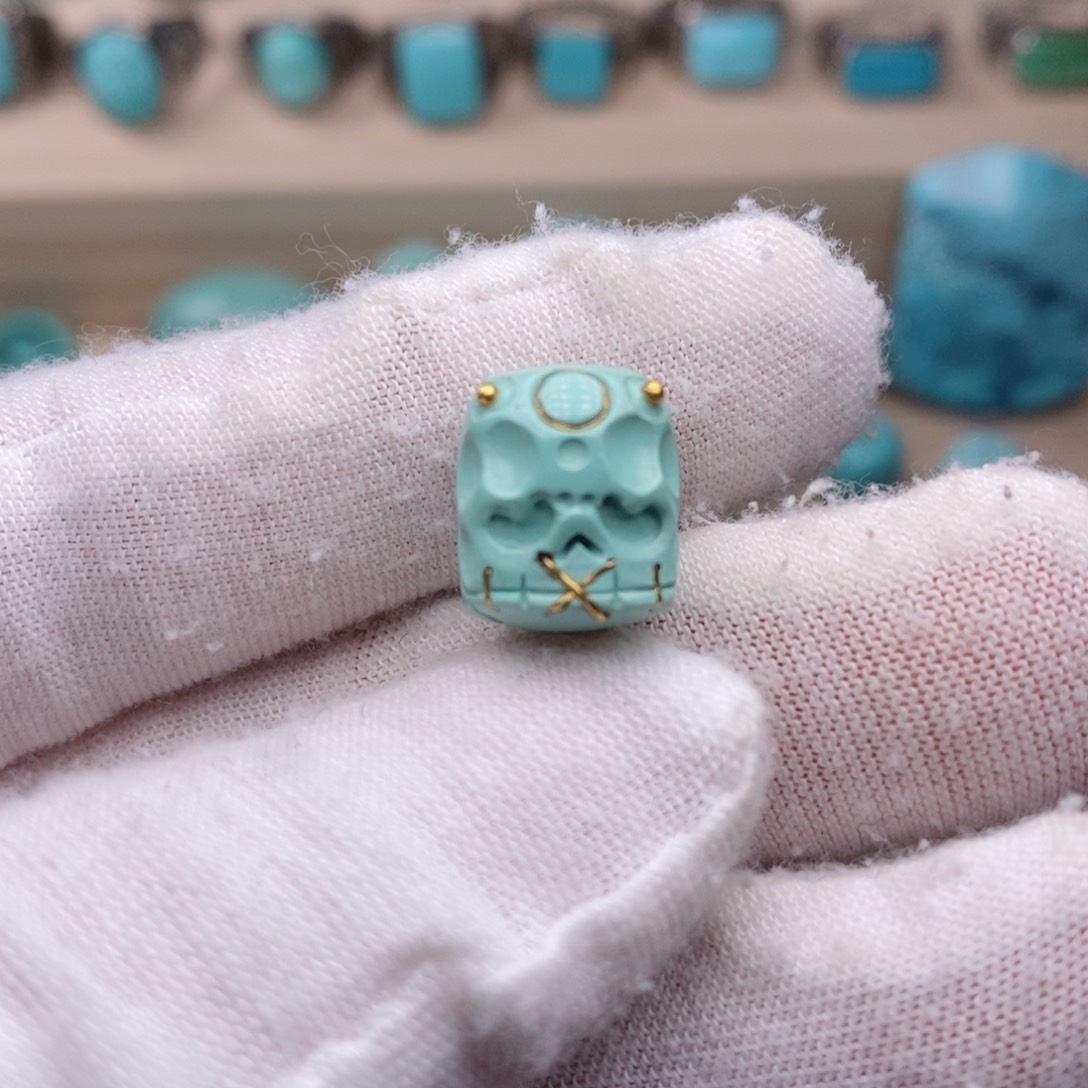 绿松石挂件未镶嵌