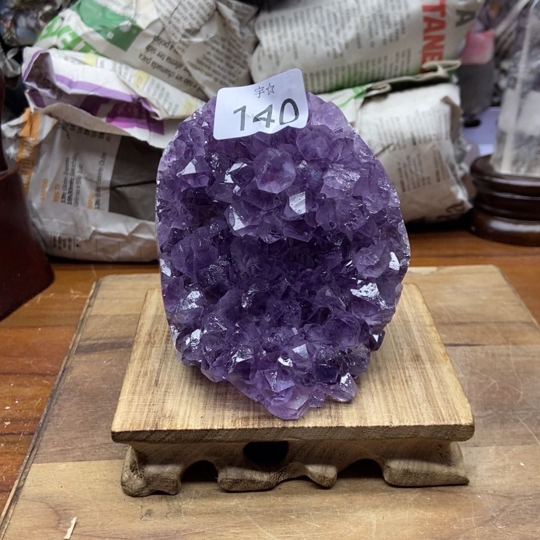 紫晶大型摆件（非配饰）未镶嵌