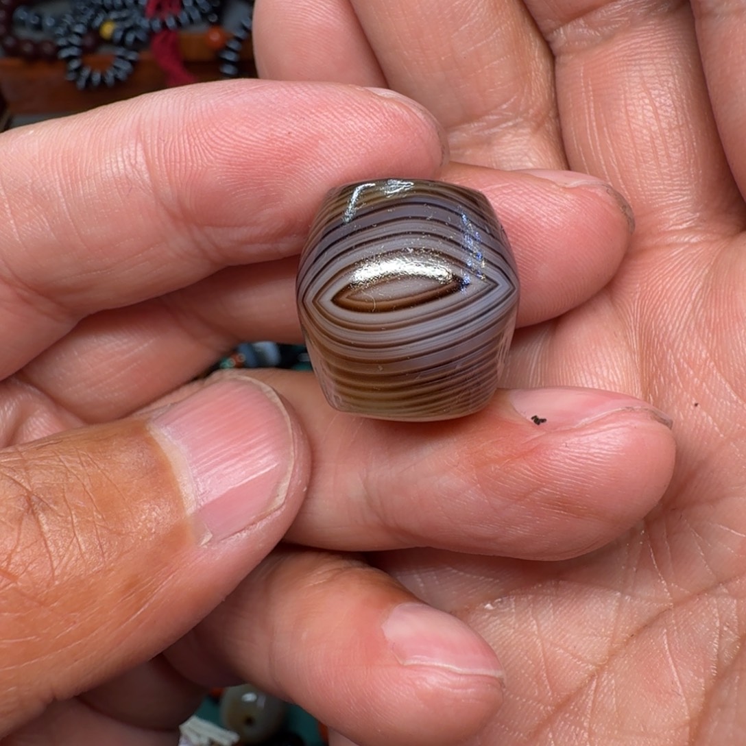 L***a玛瑙/玉髓未镶嵌颈饰