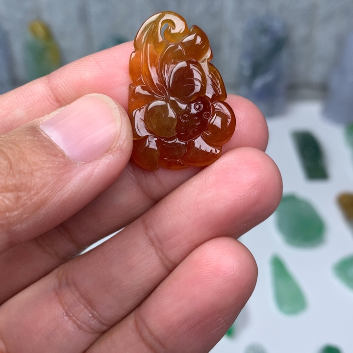 翡翠吊坠(不含链)未镶嵌