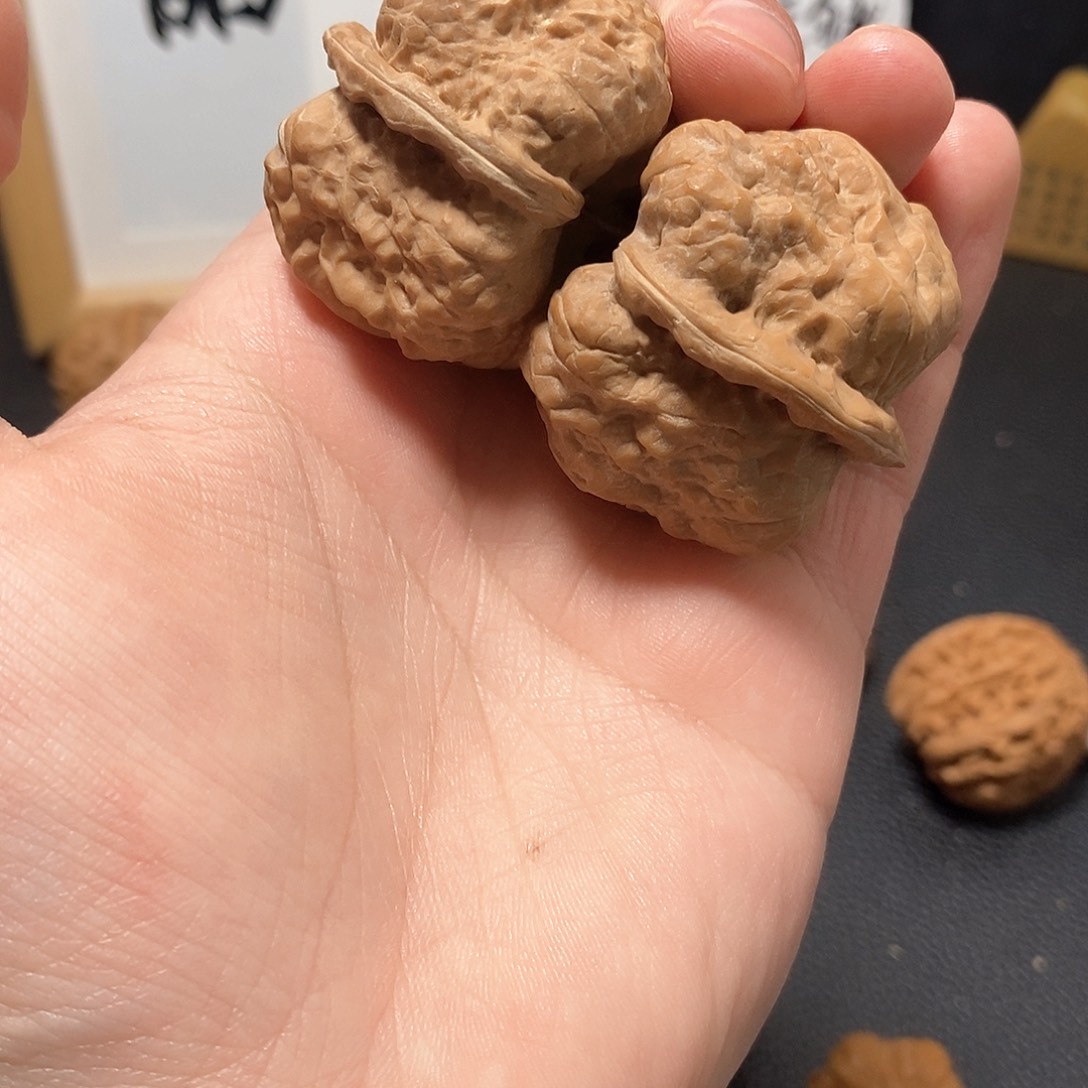 文玩核桃把件財蛤蟆