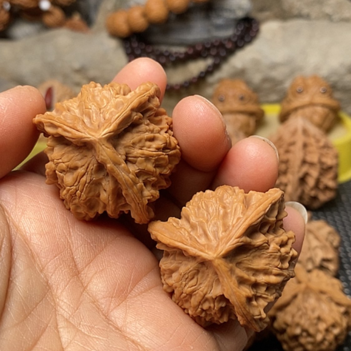 【闪购商品】把件文玩核桃乱**心盘山三棱38