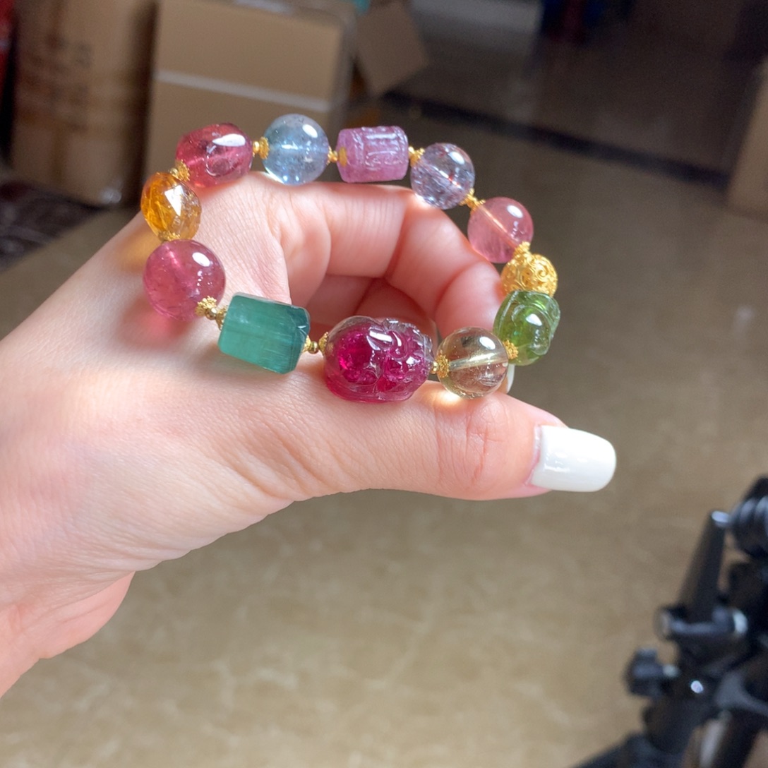 碧玺多样性发货一件未镶嵌