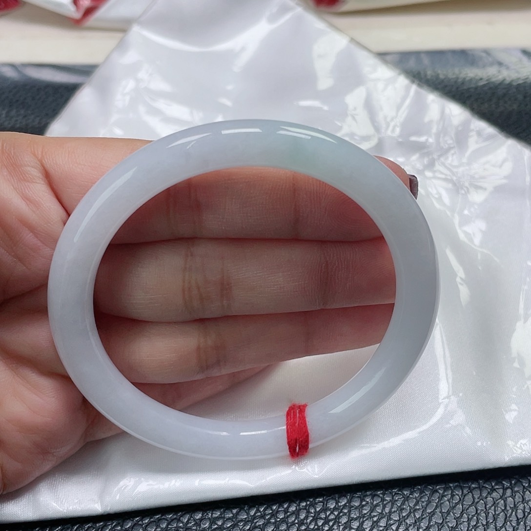 未镶嵌手镯（圆镯）翡翠缅甸翡翠56