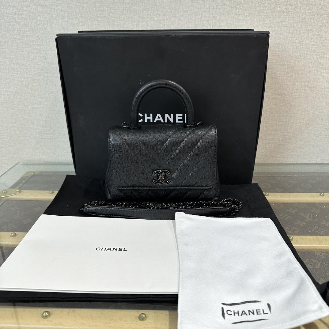 99新 Chanel/香奈儿 so black鱼子酱Cocohandle mini单肩包 81547